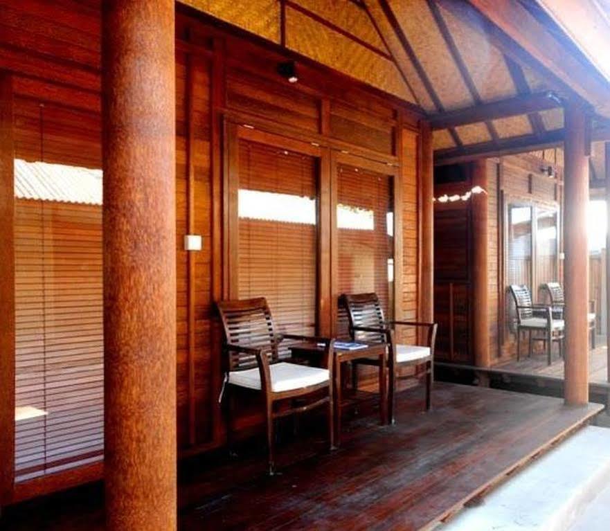 Drupadi Bungalows Gili Trawangan Exterior foto